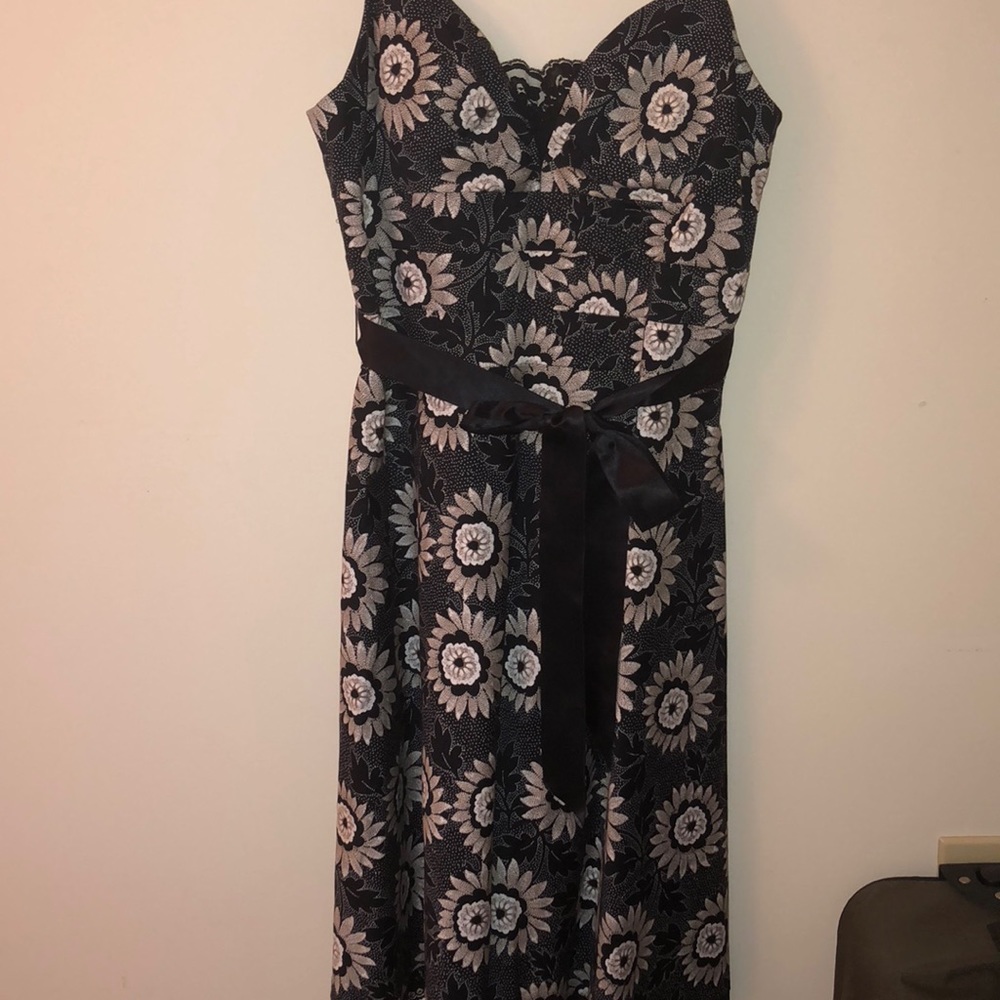 Black sunflower print dress